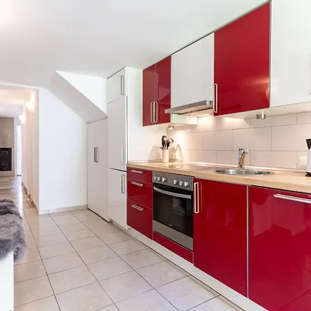 Von Ahrentschildt-pestalozzistrasse 29 *